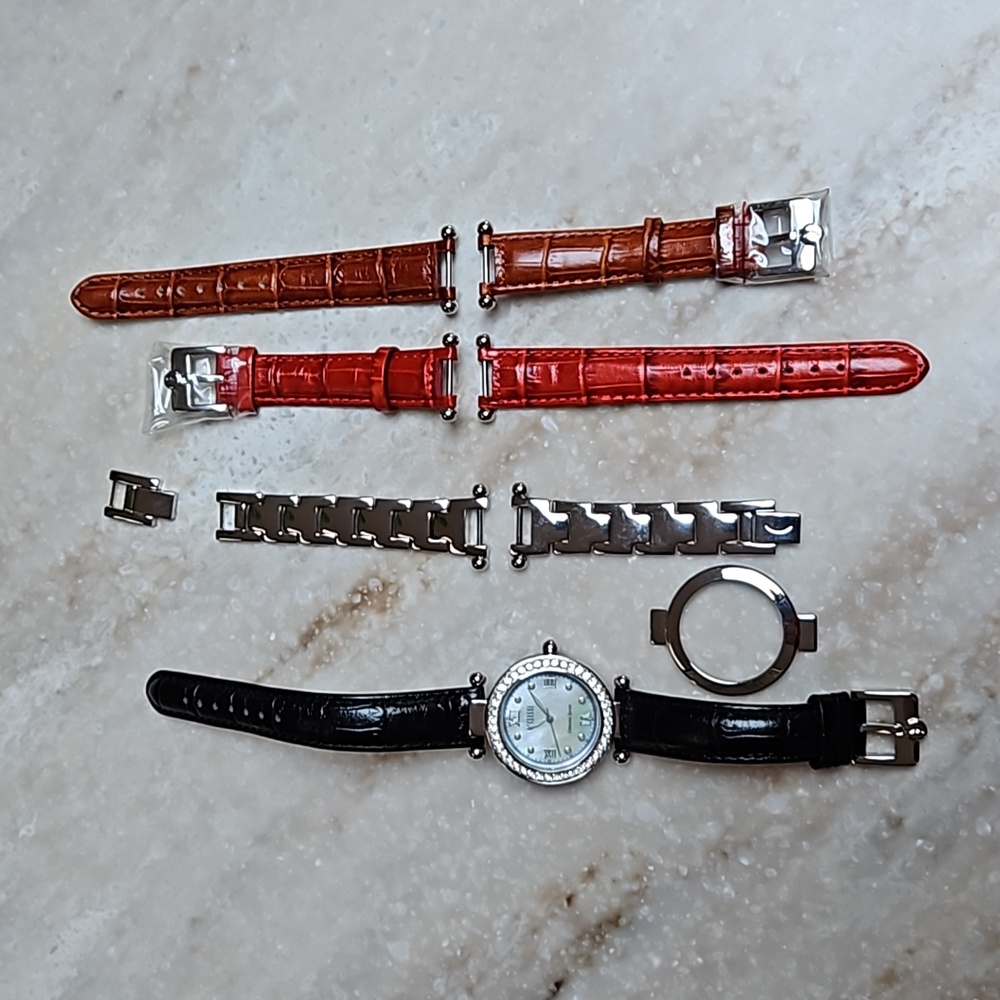 😍Ecclissi 4 Piece Watch Set NWOT😍